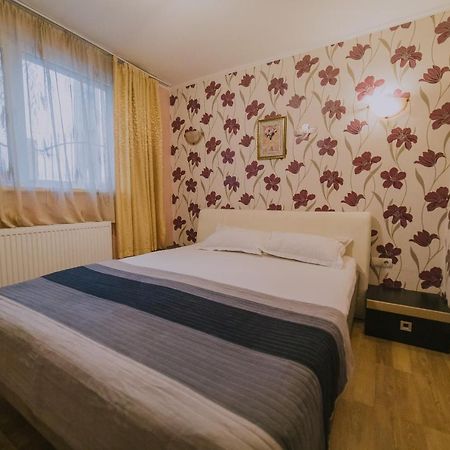 Hostel Denisa Buzău Dış mekan fotoğraf