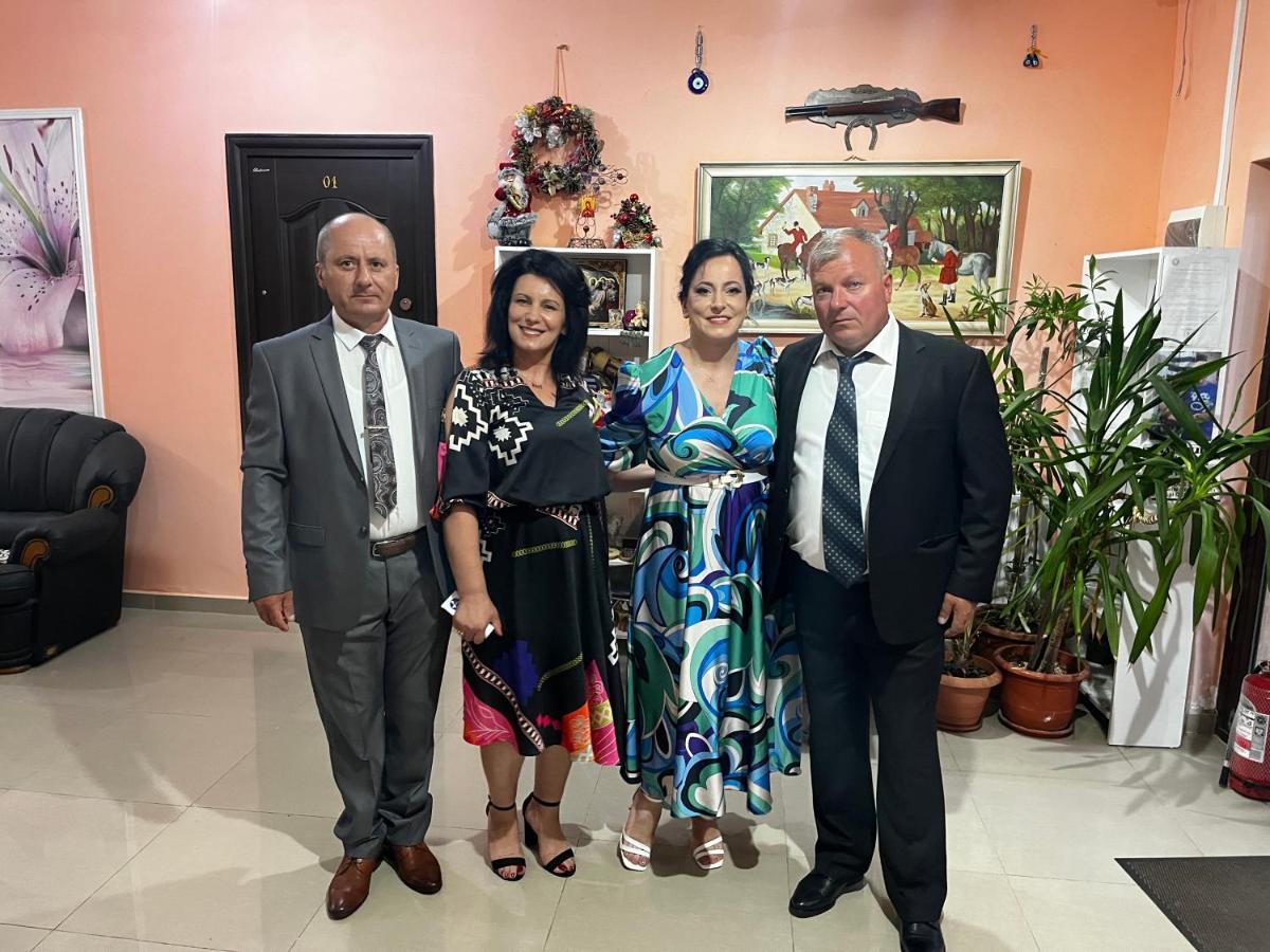 Hostel Denisa Buzău Dış mekan fotoğraf