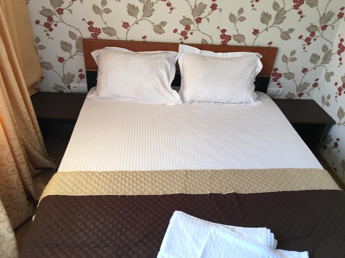 Hostel Denisa Buzău Dış mekan fotoğraf