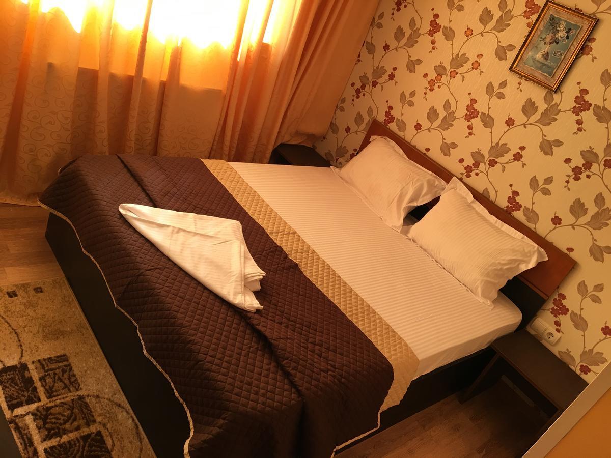 Hostel Denisa Buzău Dış mekan fotoğraf