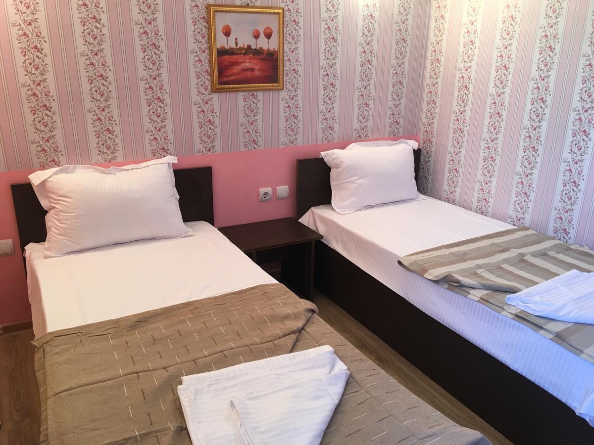 Hostel Denisa Buzău Dış mekan fotoğraf