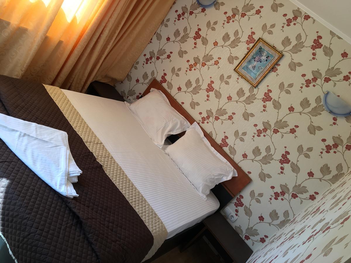 Hostel Denisa Buzău Dış mekan fotoğraf