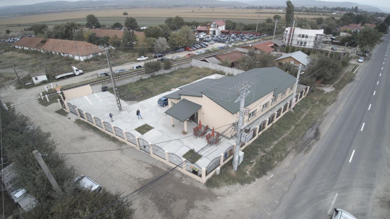 Hostel Denisa Buzău Dış mekan fotoğraf