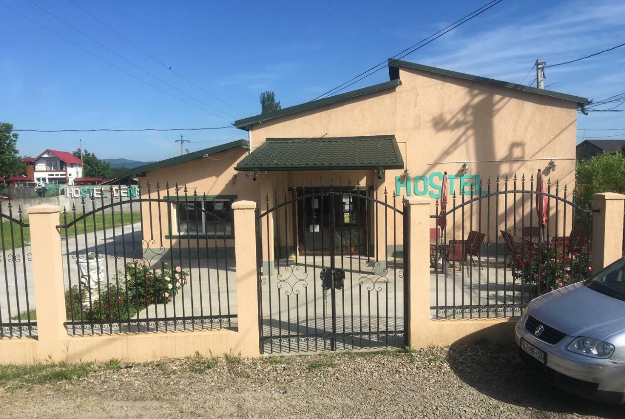 Hostel Denisa Buzău Dış mekan fotoğraf